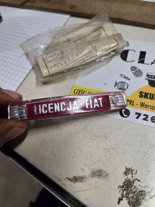 Licencja fiat 125p fiat 126p emblemat