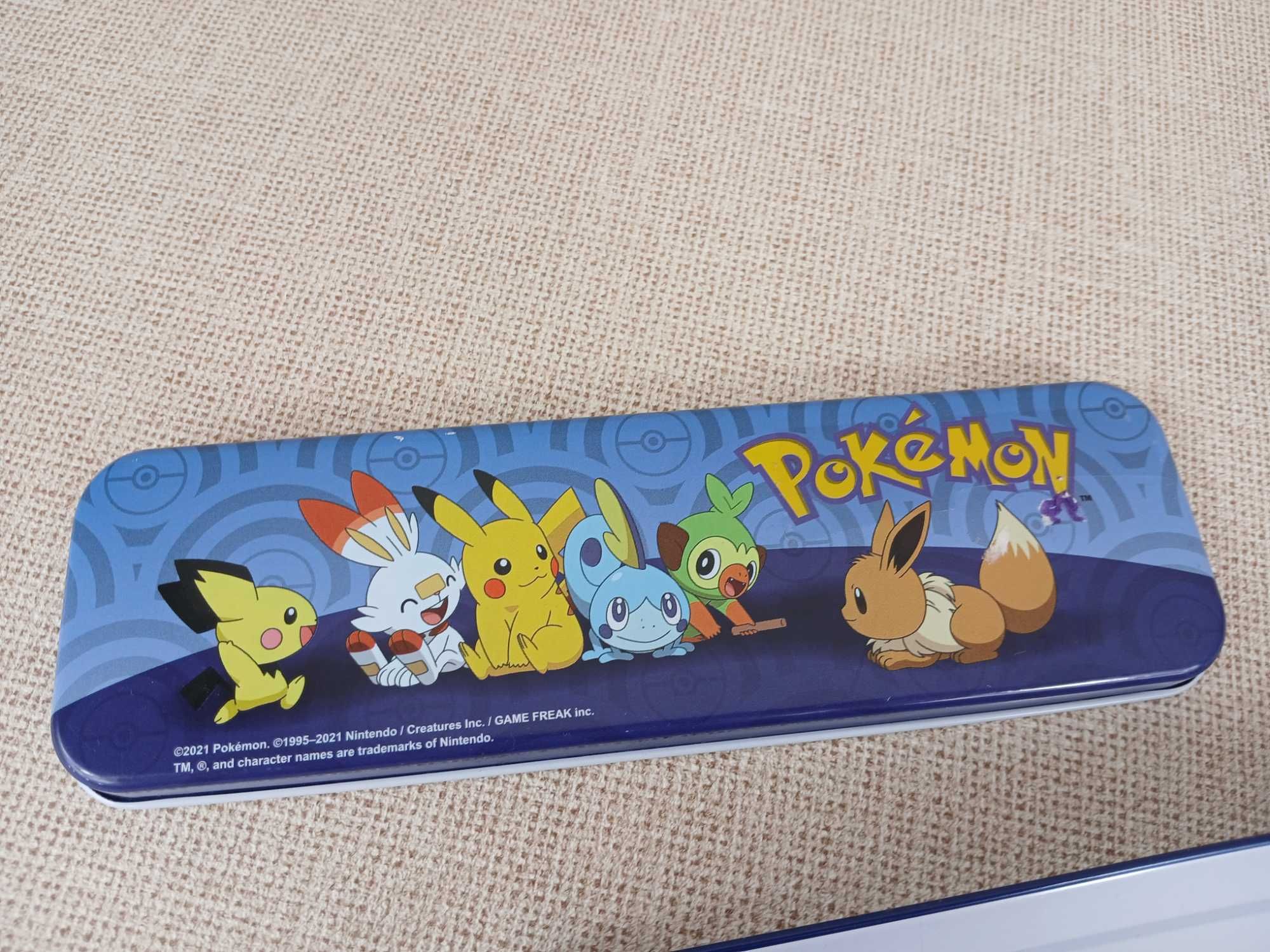 Oryginalny piórnik metalowy Pokemon Piórnik szkolny metalowy
