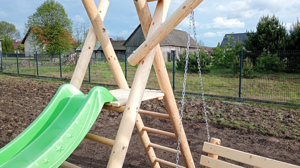 Huśtawka domek plac zabaw