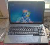 (21) laptop Lenovo G550