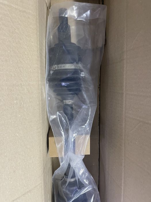 Права піввісь MAZDA FTH52550X