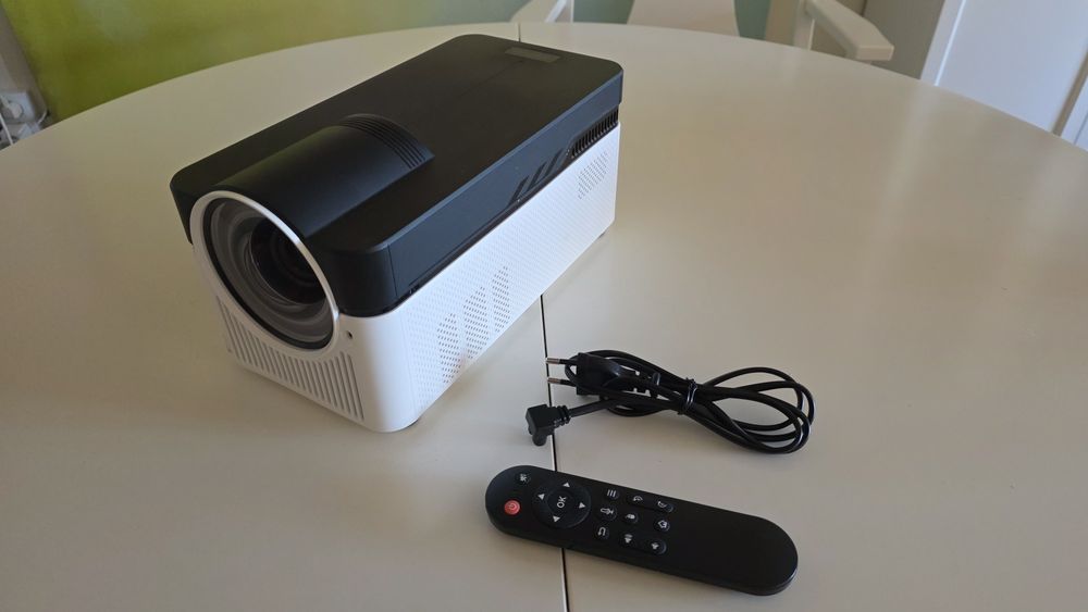 Projetor para curta distância