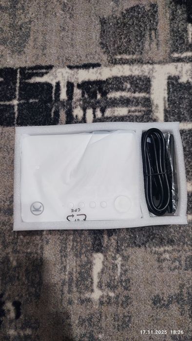 Проєктор Vankyo Leisure 470 Neo