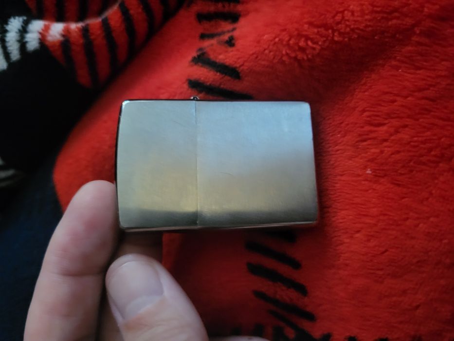 Zapalniczka Zippo  16.00 Bruahed Chrome ideał