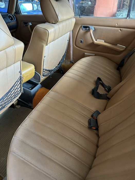 Mercedes w123 300D versao Americano 1977