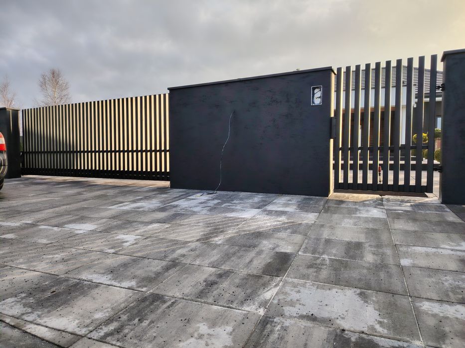 Brama grzebieniowa Ogrodzenie grzebieniowe