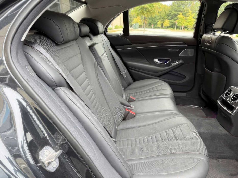 Mercedes-Benz S-Class S 560      2019