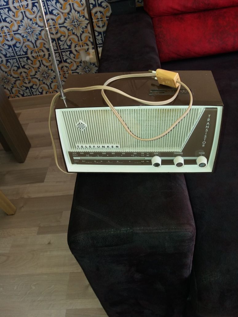 Rádio telefunken transistor