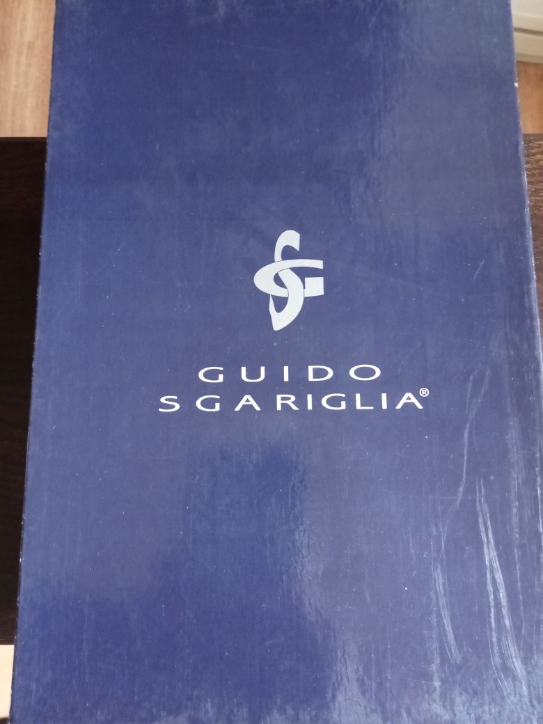 Продам жен.туфли Guido Sgariglia , р.35(36)