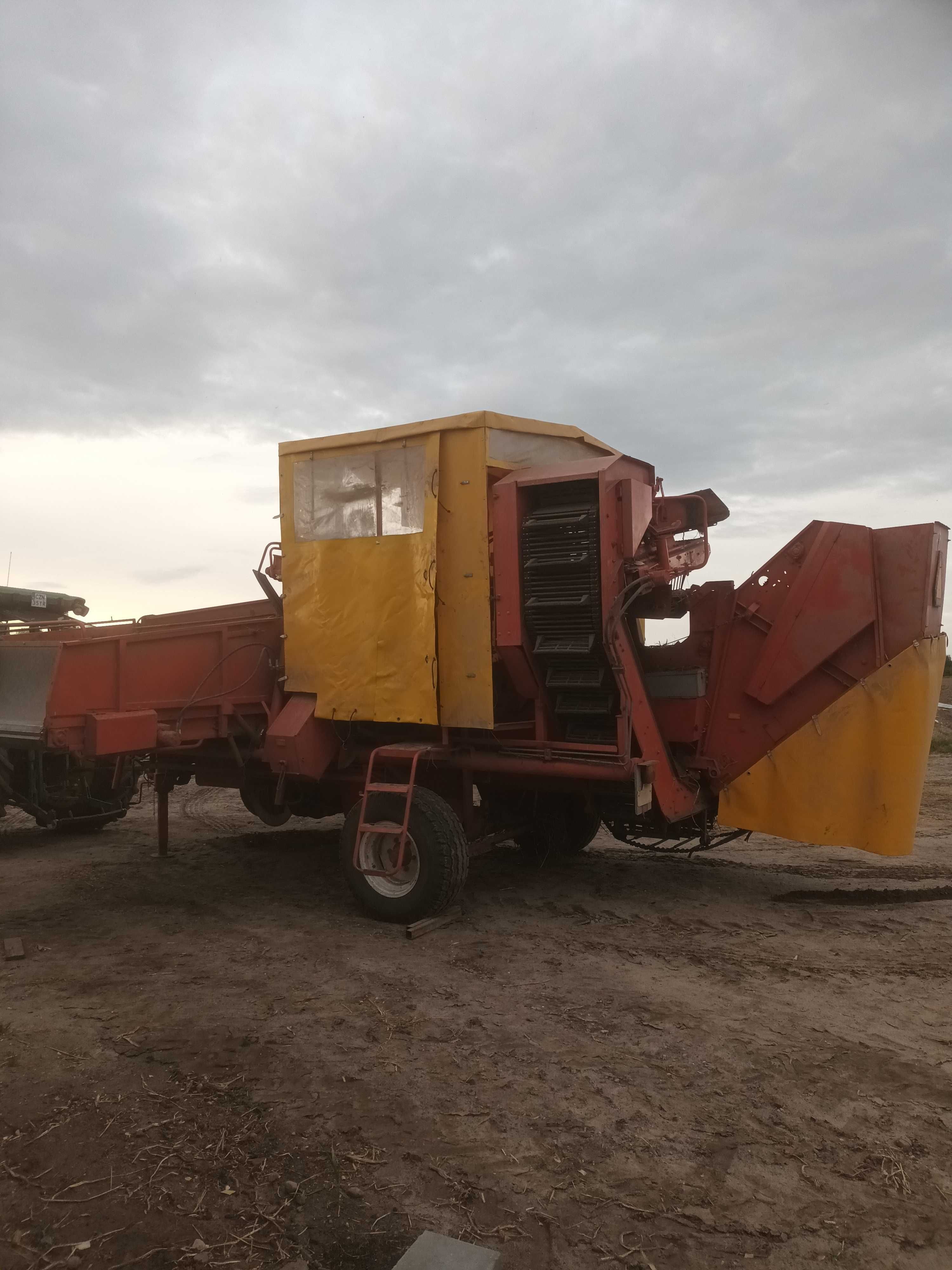 Kombajn do ziemniaków Grimme SL750