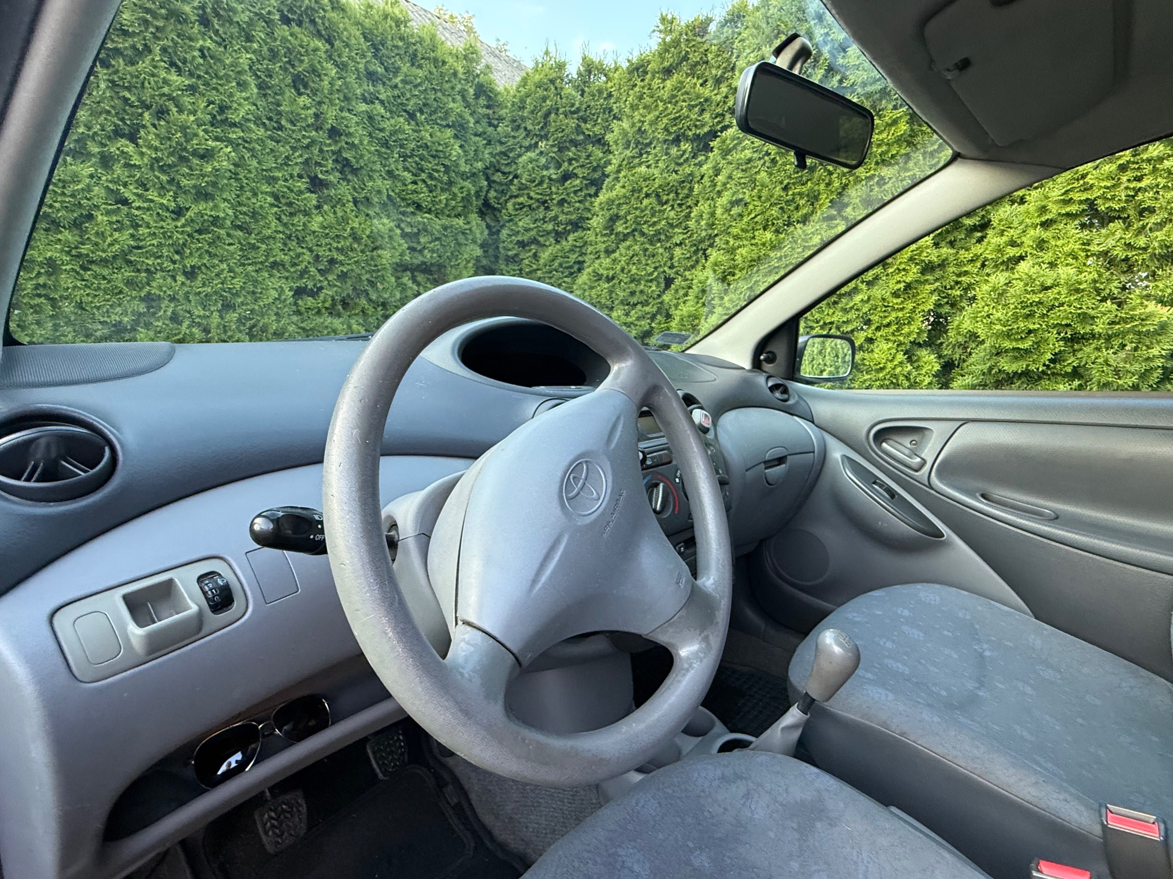 Toyota Yaris 1.0
