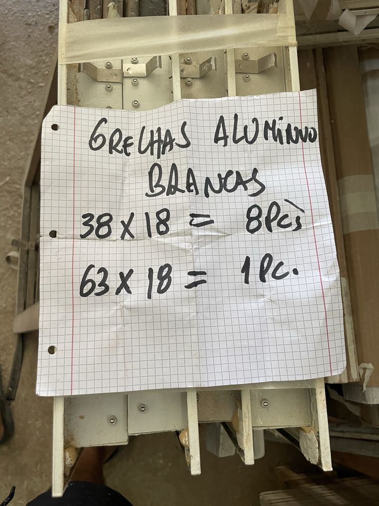 Grelhas aluminio
