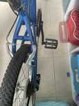 Bicicleta BTT com mudanças