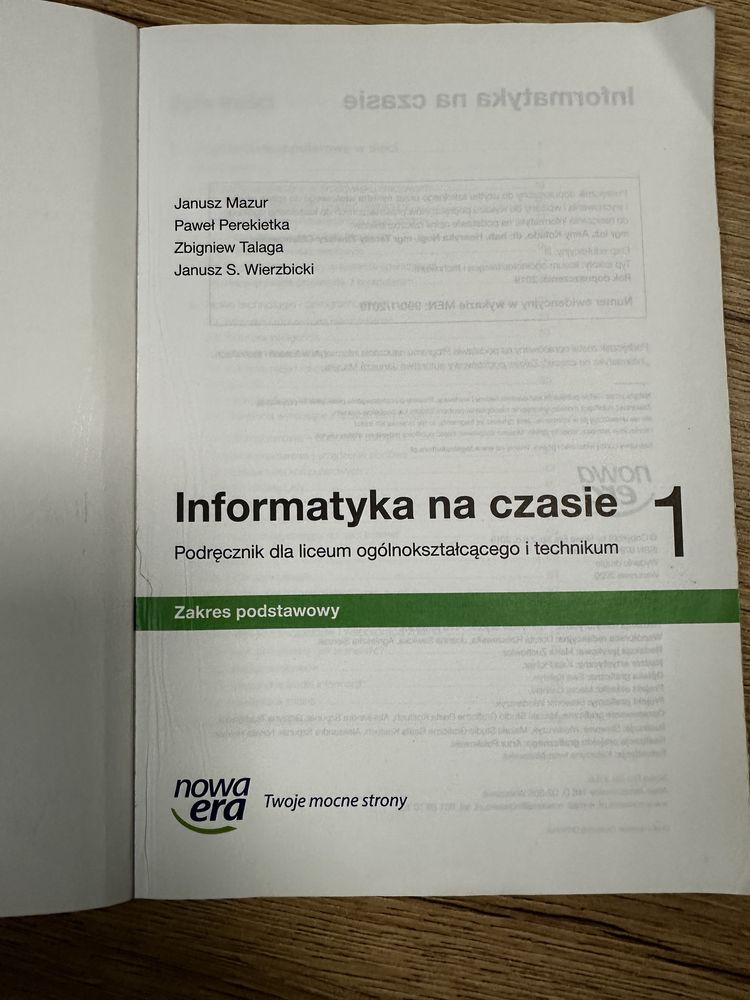 Informatyka na czasie 1  Podręcznik ZP Nowa Era 2019, Mazur