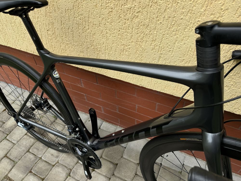Велосипед Giant TCR Advanced 2. Карбон
