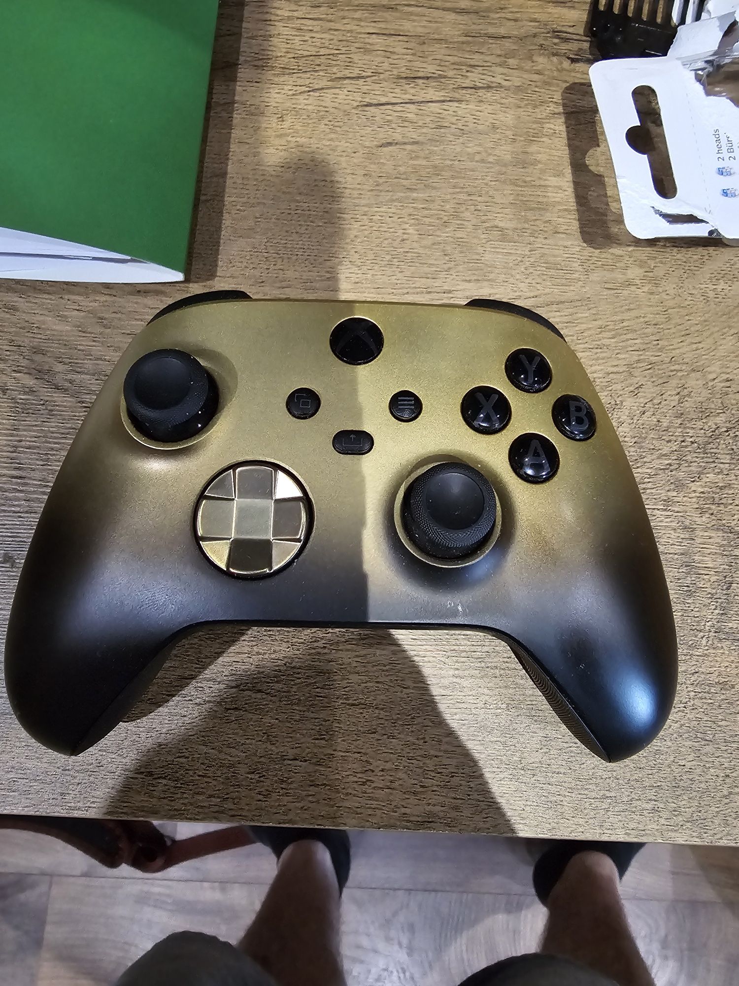 Pad xbox series X gold shadow