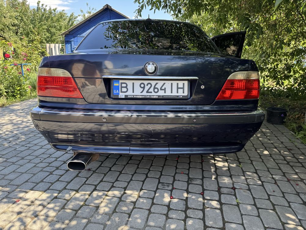 Продам BMW 7 серия