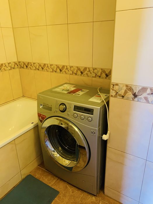 Сдам 2кв.бул.Вечерний ( Метро)