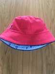 Kapelusz dwustronny letni oryginalny Hugo Boss Kidswear rozm. 48