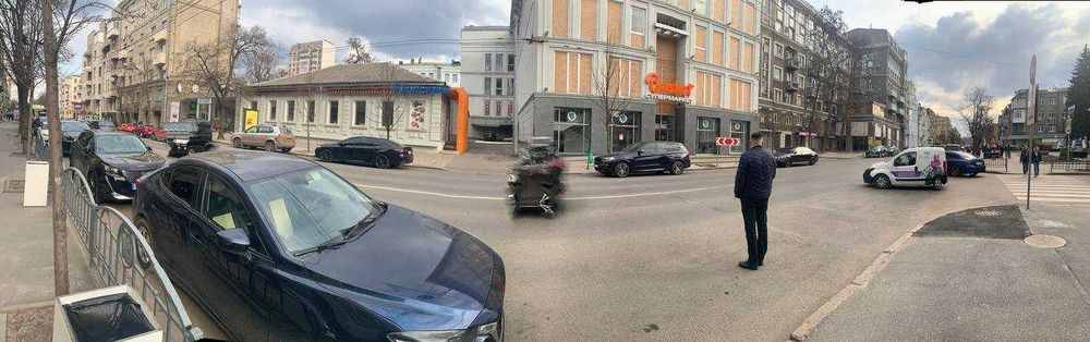 Аренда отдельно стоящего здания в супер-месте Харькове на Сумской.