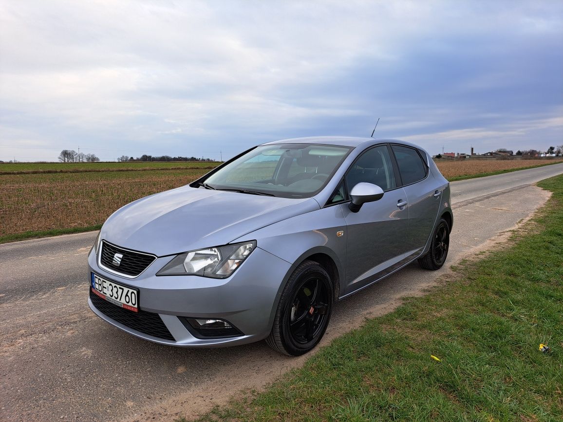 Seat Ibiza mała zwinna