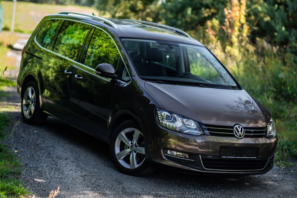 Volkswagen Sharan 170km panorama dach 7 osobowy xenon Hak webasto