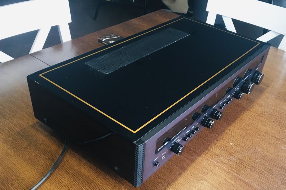 Amplituner ROTEL RX 602