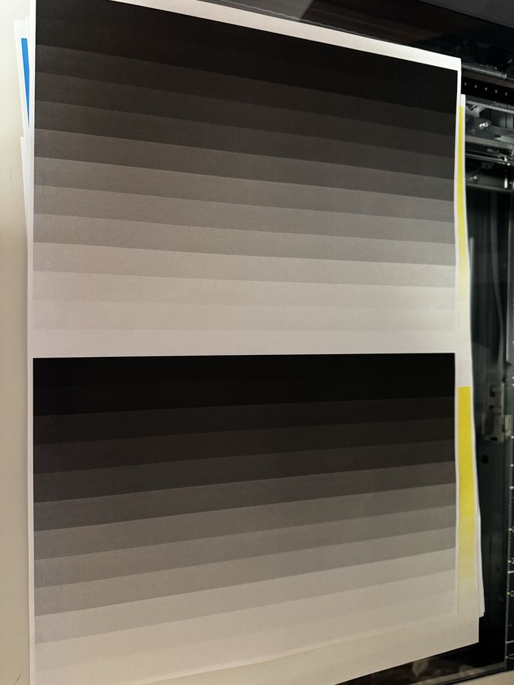 Konica minolta C458+finisher i aktywna podstawa