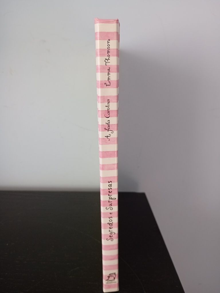 Livro " A fada Carolina - Segredos e surpresas '