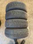 Michelin alpin 5 215/65/17