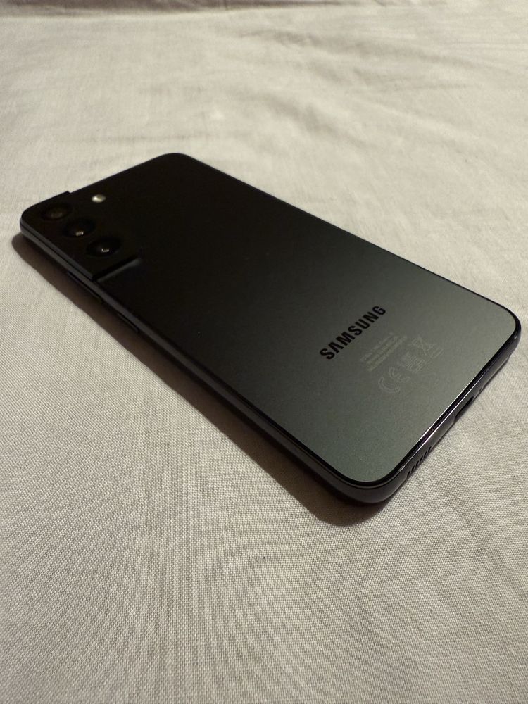 Samsung S22 128GB