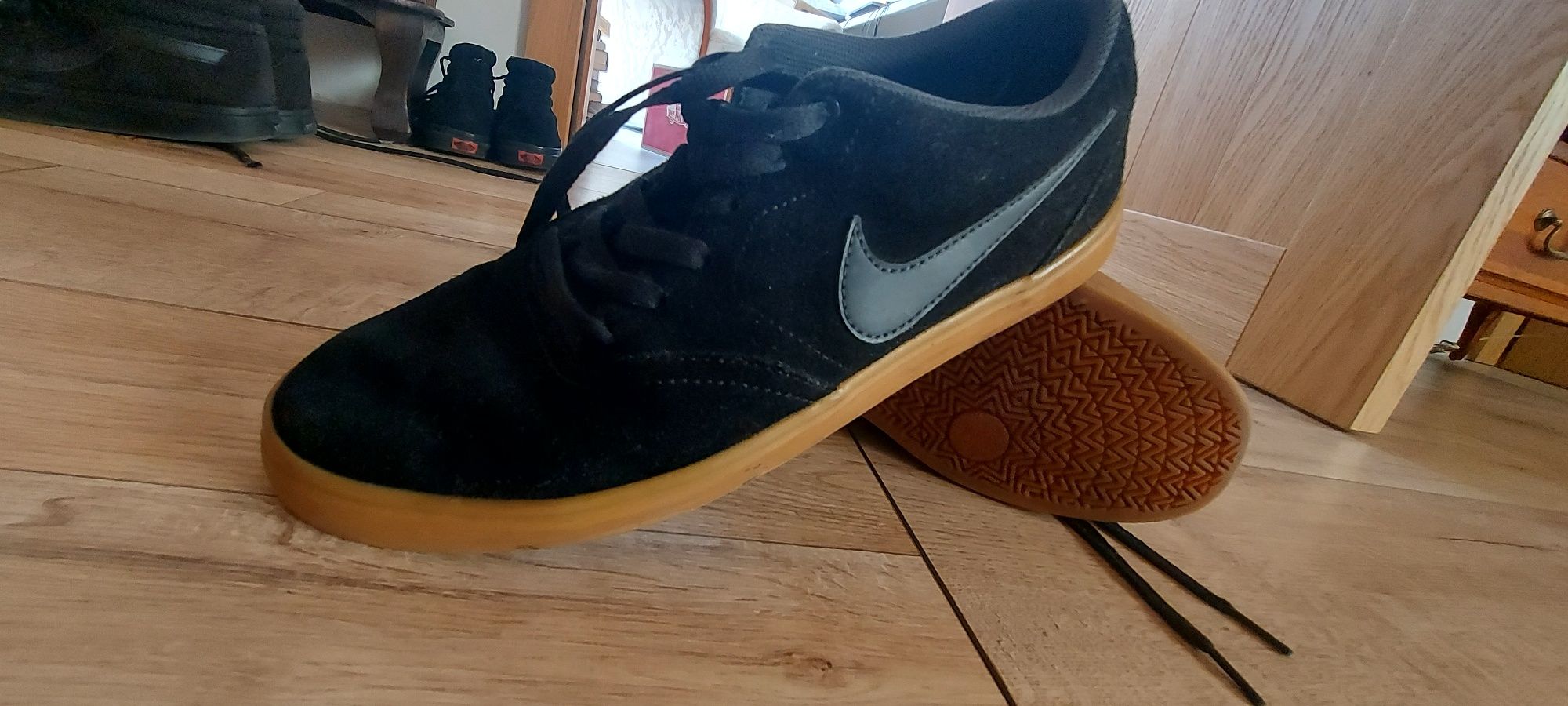 Nike Sneakersy Męskie  B6 czarne 44