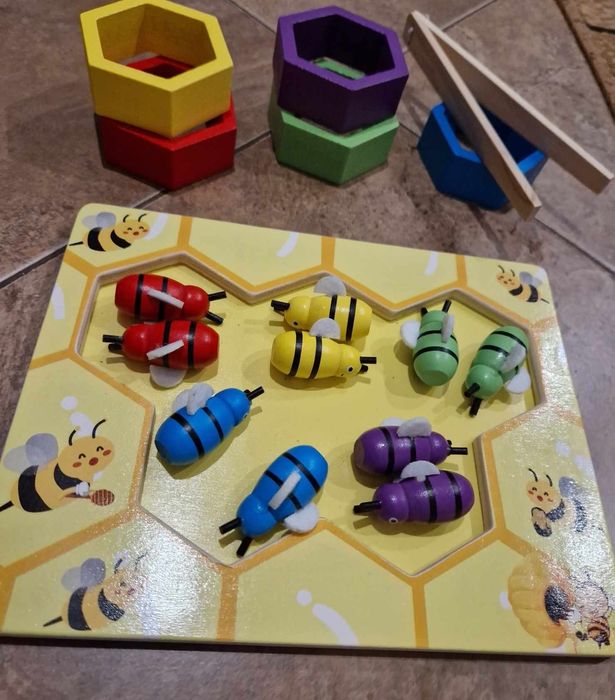 Дитяча розвиваюча гра Вулик