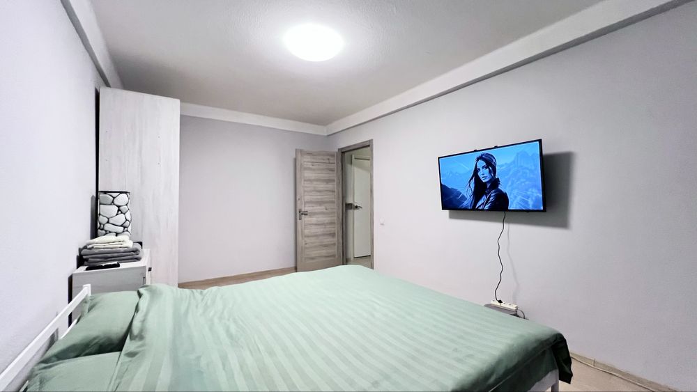 Подобово 1 к квартира 5 хв метро КПІ, Smart Plaza