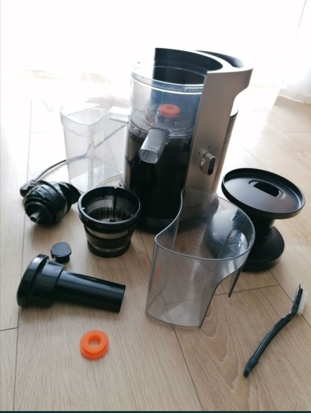 Wyciskarka Philips HR1880/01, sokowirówka