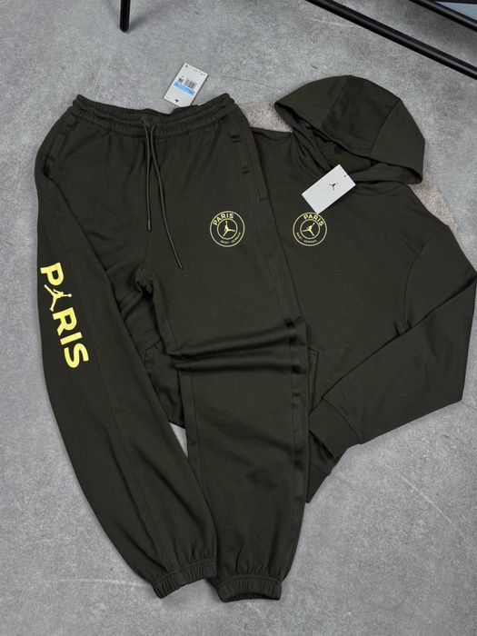 Спортивний костюм Air Jordan Paris!
