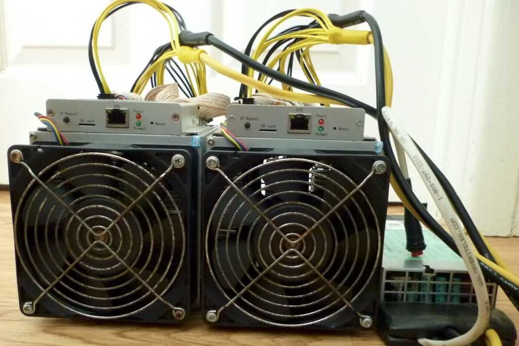 2x Bitmain Antminer Z9 mini, com Fonte 1500w