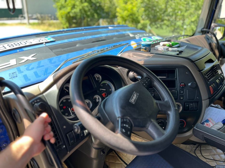 Продам Wielton напівпричіп самоскид зерновоз Daf XF105 гідравліка