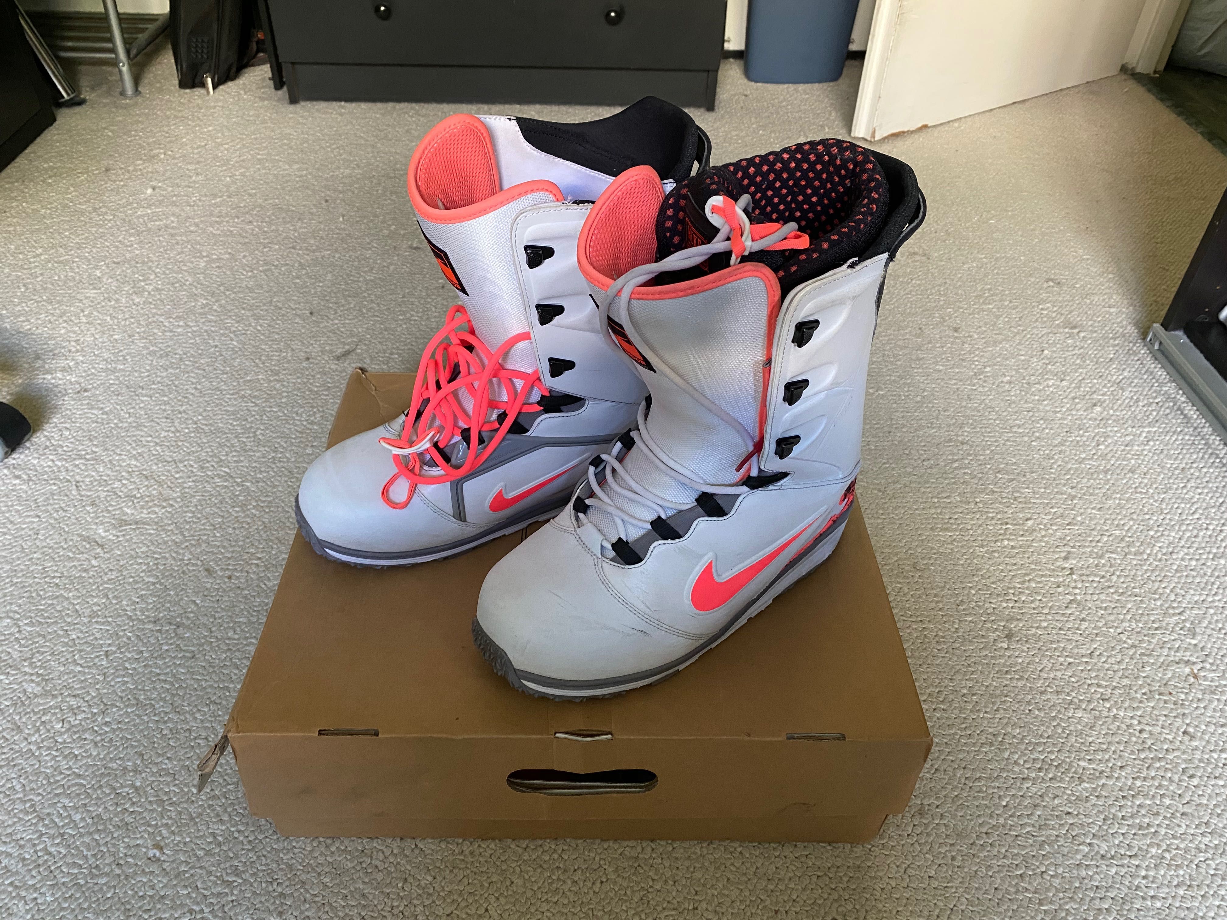 Buty Snowboardowe Nike Lunarendor 46 12US