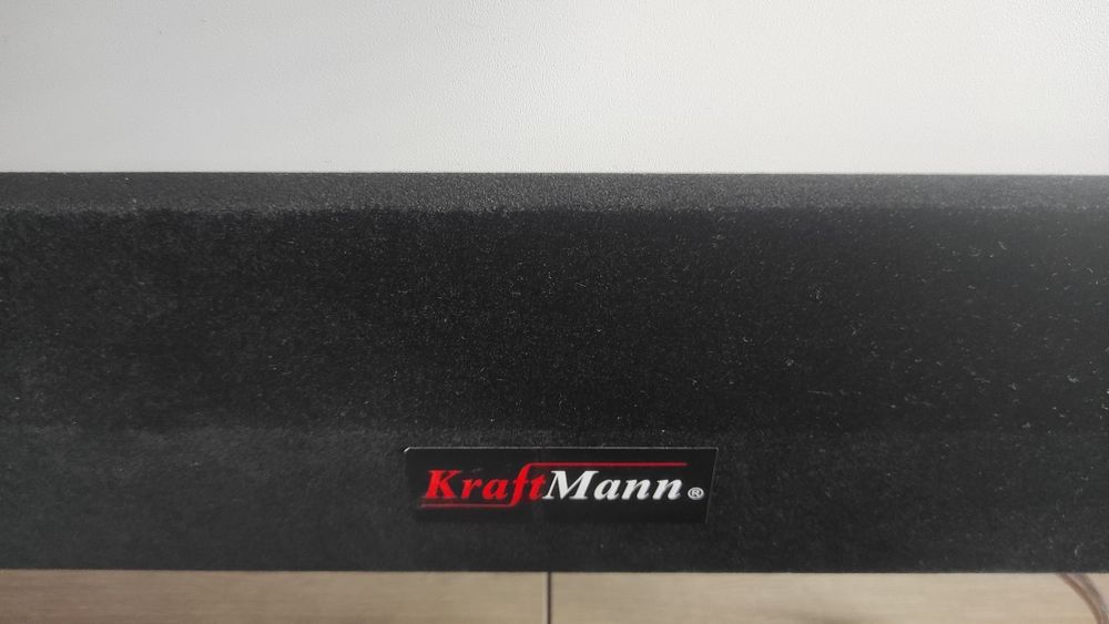 Ekran projekcyjny RAMOWY Kraftmann 92" OŚWIETLENIE GRATIS