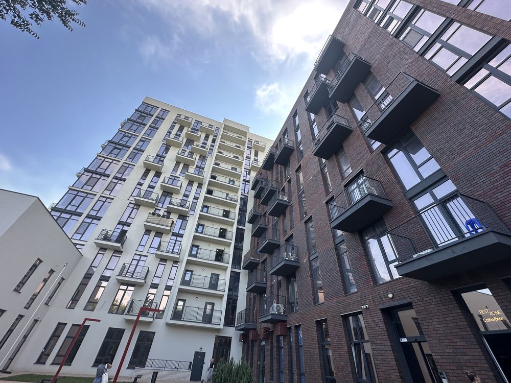 Продам евродвушку в новом сданном доме Черемушки