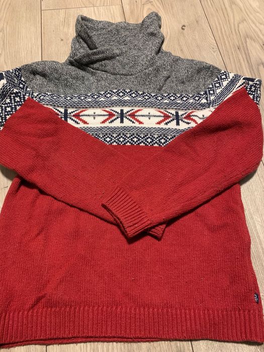 Sweter chlopięcy świateczny