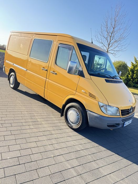 Mercedes-Benz Sprinter 2005 рік
