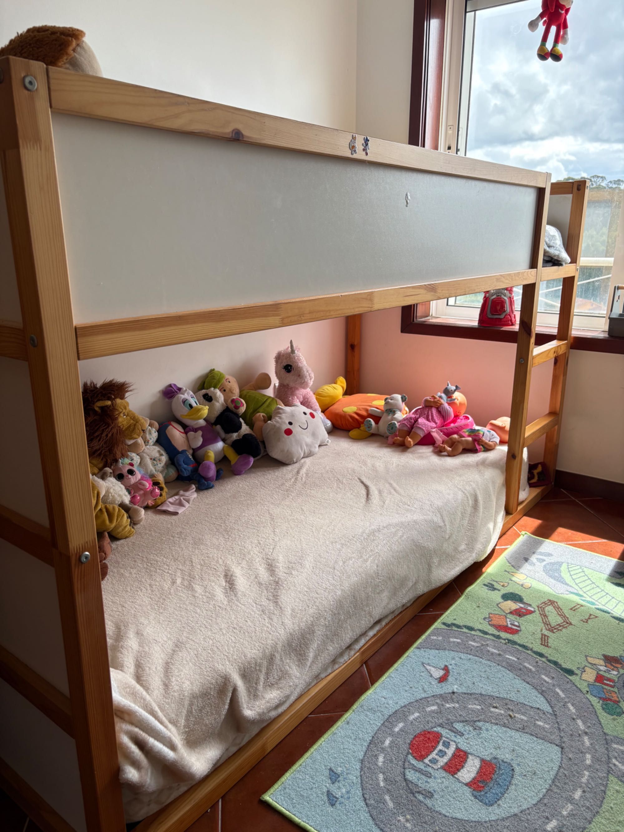 Cama Kura Ikea Criança