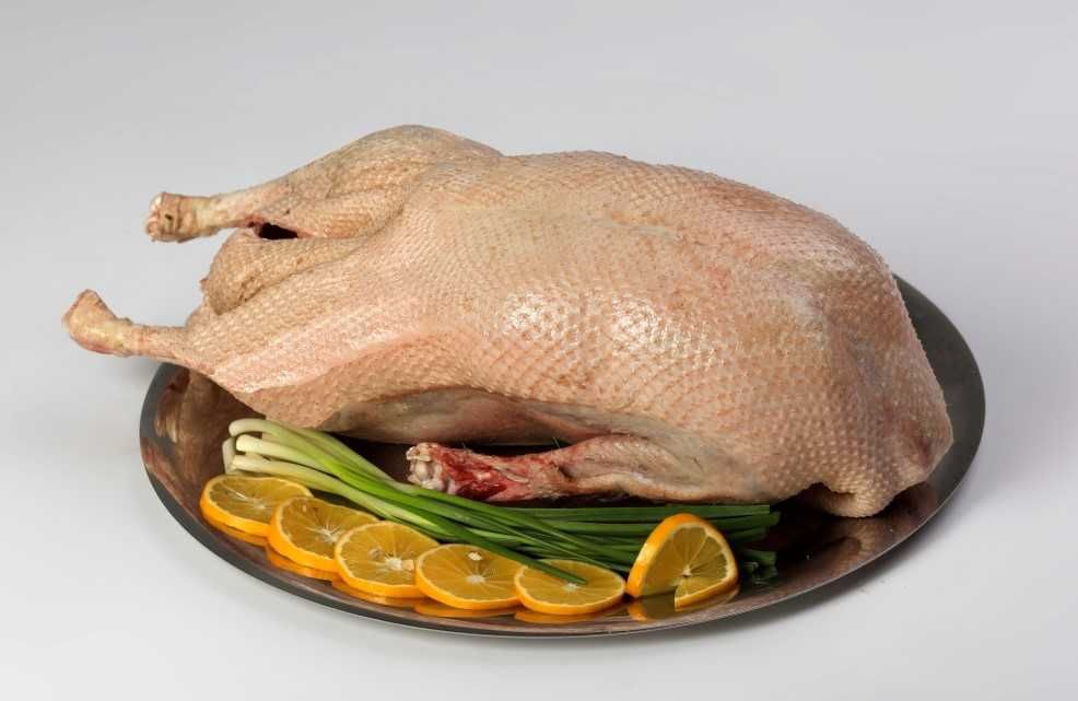 Продам тушки гусей.  Доставка по Чернігову безкоштовна!!!