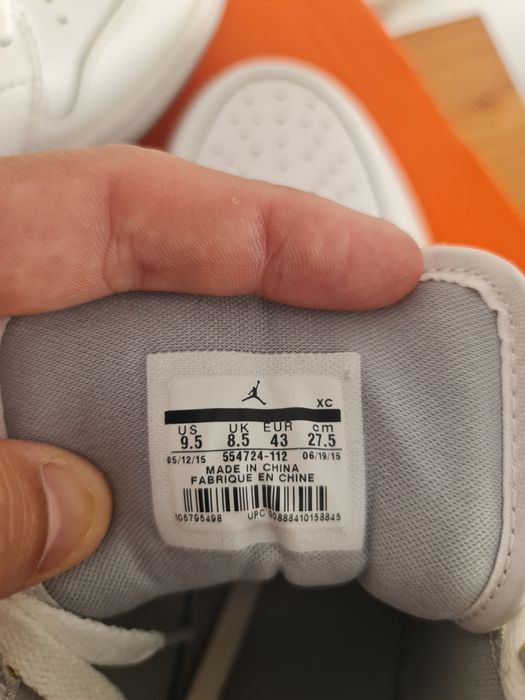 Ténis Nike Air Jordan 1 Mid Brancos. Como NOVOS.