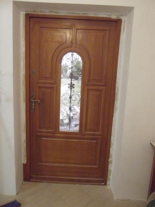 Drzwi zewnętrzne drewniane na każdy wymiar.