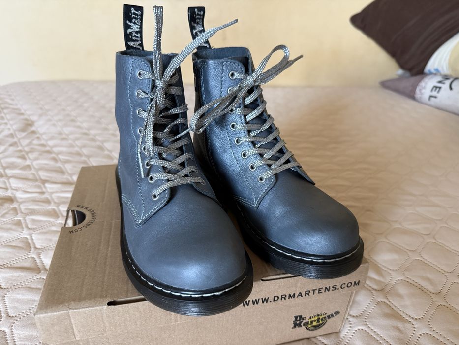 Черевики dr.Martens на дівчинку 34 розмір