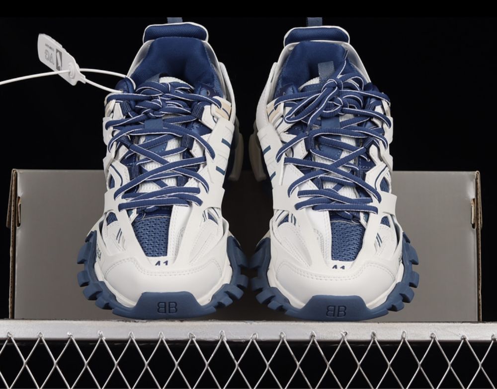 Balenciaga Track