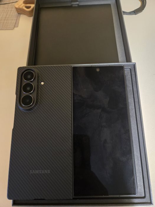 Galaxy Fold 7 — 512 GB / 16GB

Телефон у відмінному стані, використову